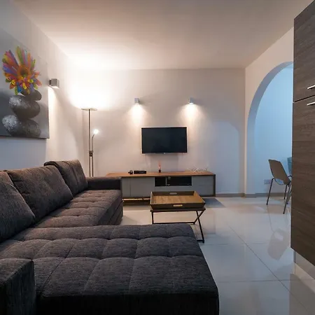 Qawra - Modern 2 Bedroom Seaside * San Pawl il-Baħar